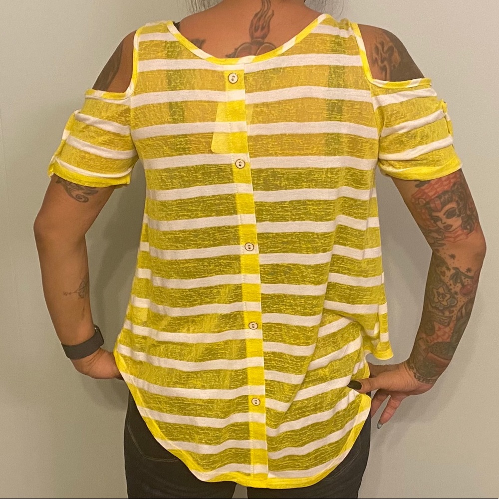 Blouse - Picture 3 of 3